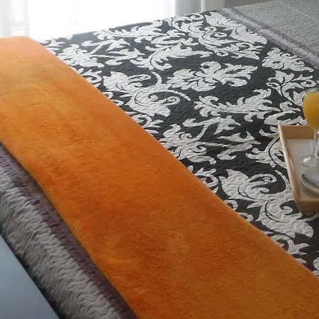 La Lluna Гостевой дом Ареньс-де-Мар