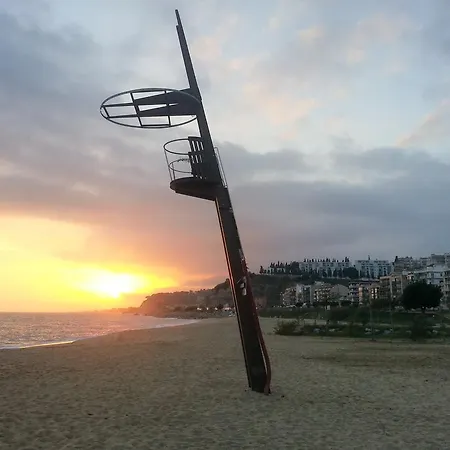 La Lluna ארניס דה מר