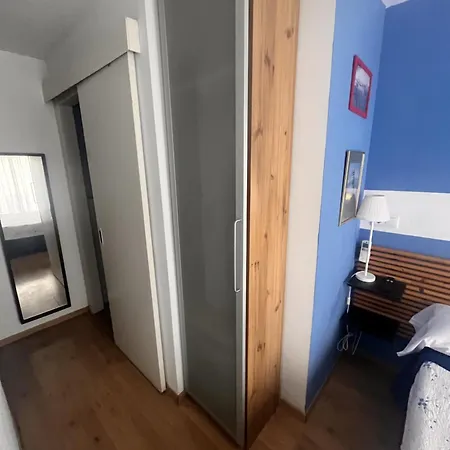 La Lluna Guest house
