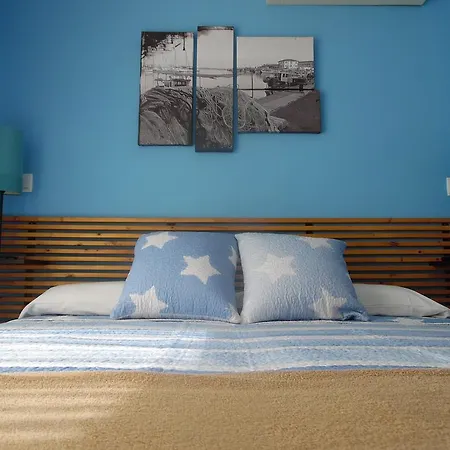 La Lluna Guest house