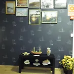 Guest house La Lluna 2*